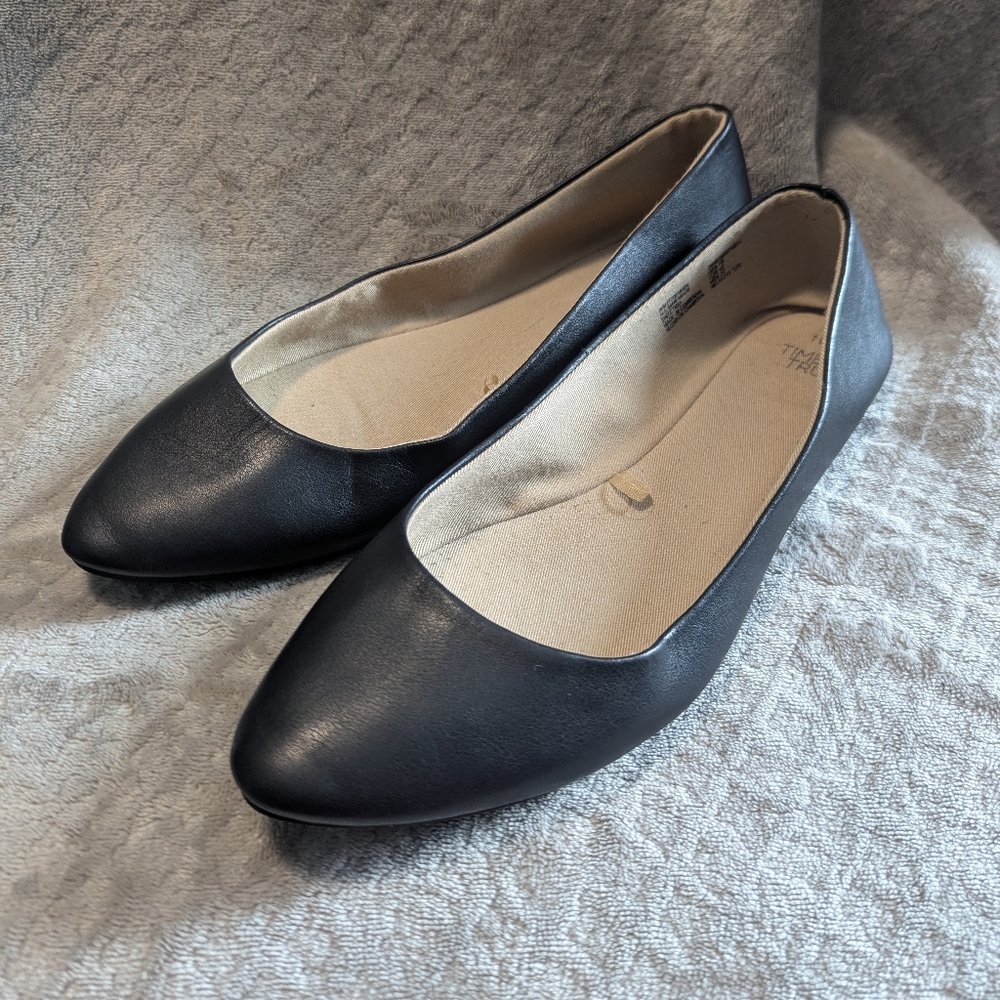Time and Tru Women's Black Flats